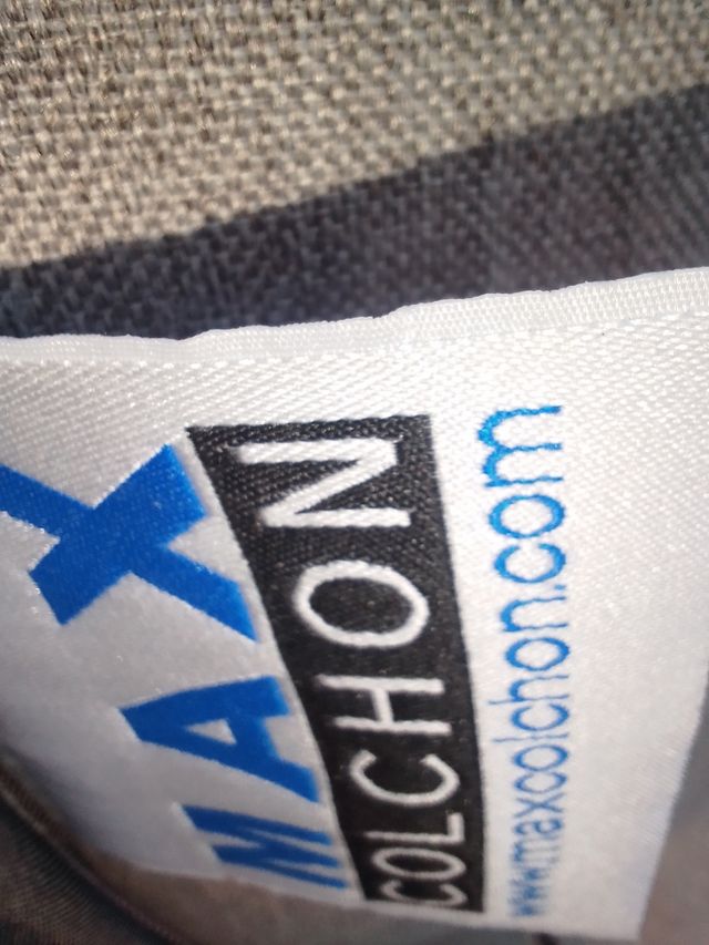 Colchón de matrimonio muy comodo 190 lx 150a x 26