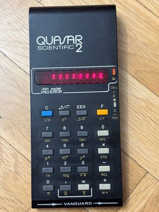 ANTIGUA CALCULADORA VANGUARD QUASAR SCIENTIFIC 2 