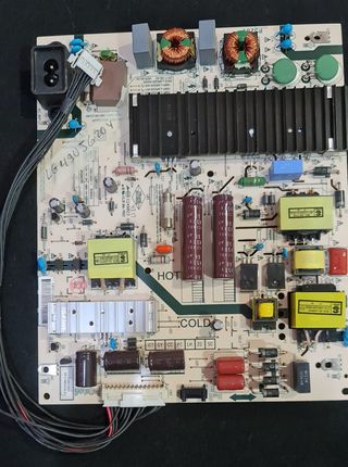 FUENTE DE ALIMENTACIÓN 