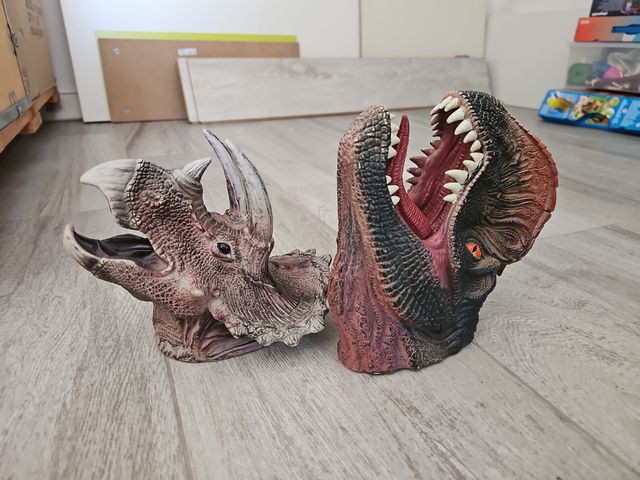 Cabezas de dinosaurio