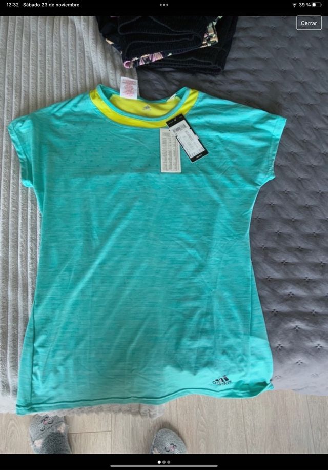 Camiseta Entallada Turquesa de Deporte Adidas