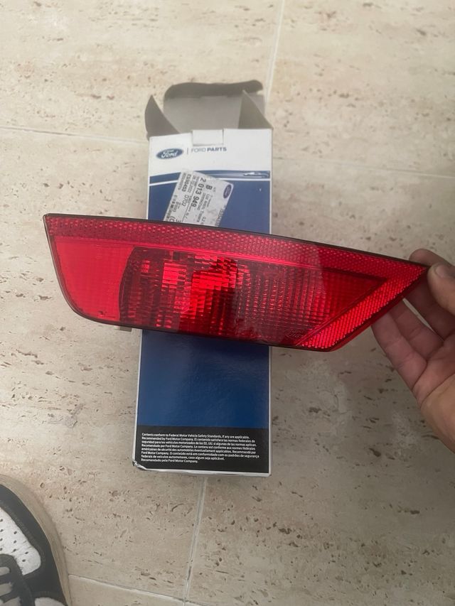 Piloto antiniebla Ford Kuga