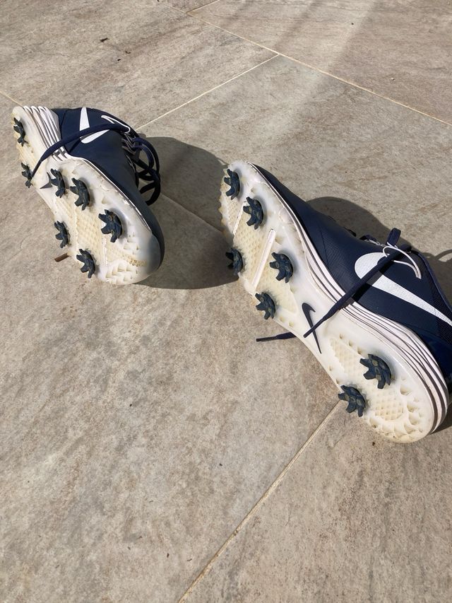 Golf shoes NIKE