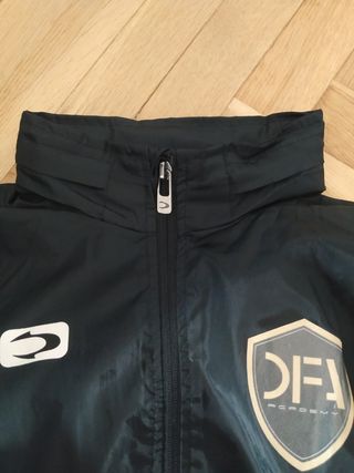 Cortavientos deportivo JS 4XS