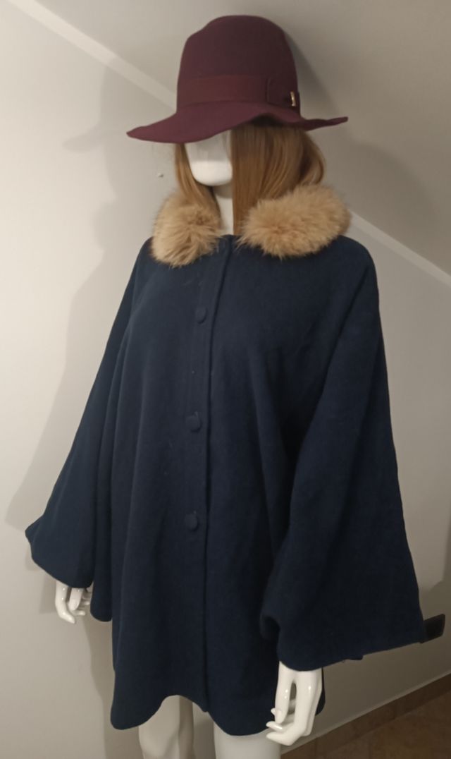 Mantella vintage con pellicciotto