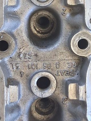 Culata seat 1430 124.   Motor1800