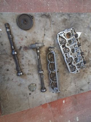Culata seat 1430 124.   Motor1800
