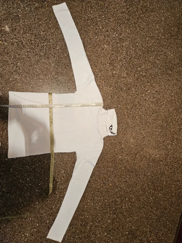 CAMISETA VIRUS,años 2000, nueva a estrenar