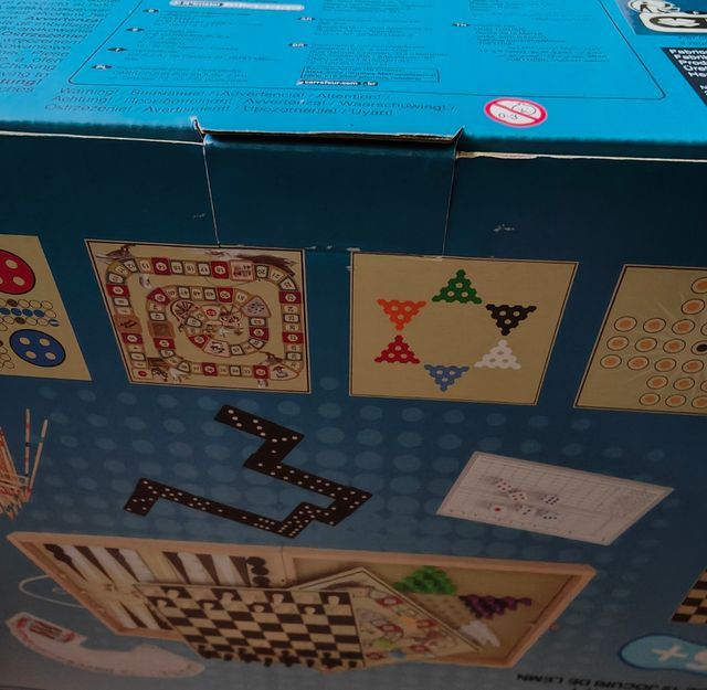 12 juegos de mesa en uno