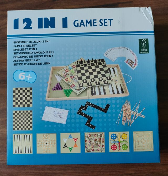 12 juegos de mesa en uno