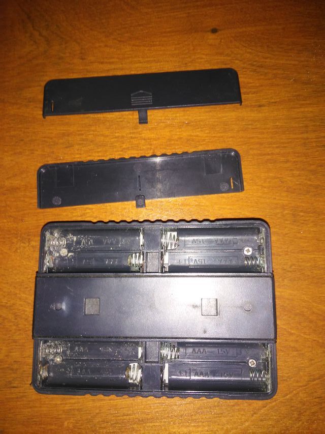 DETECTOR DE MOVIMIENTO CON LUZ