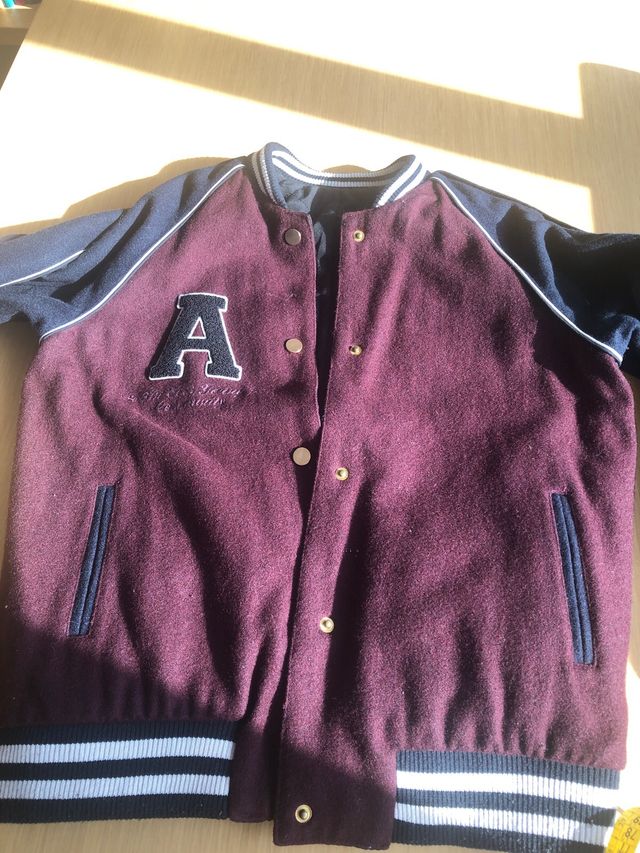 Cazadora reversible tipo bomber