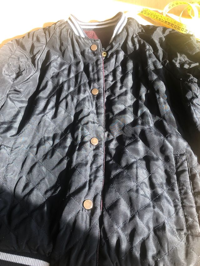 Cazadora reversible tipo bomber