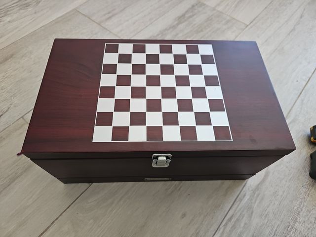 Caja de botellas de vino