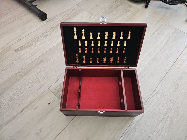 Caja de botellas de vino