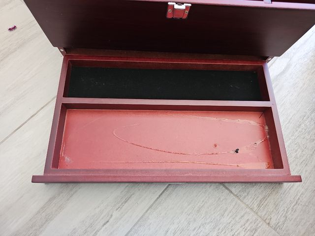 Caja de botellas de vino