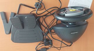 Volante Thrustmaster Ferrari Universal Challenge