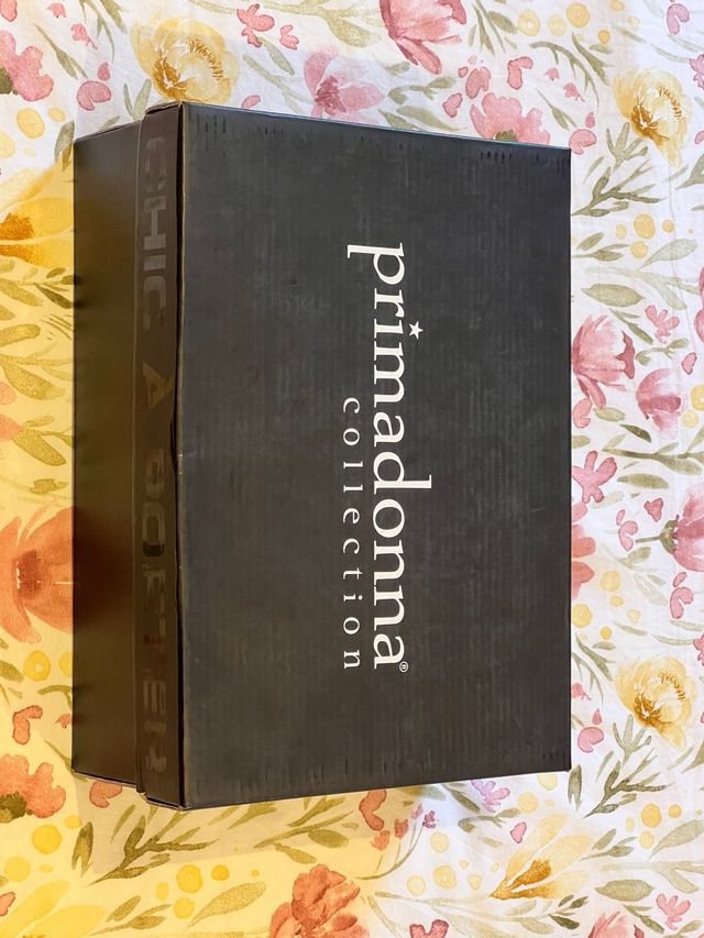 Tacones salón negro cono terciopelo Prima Donna