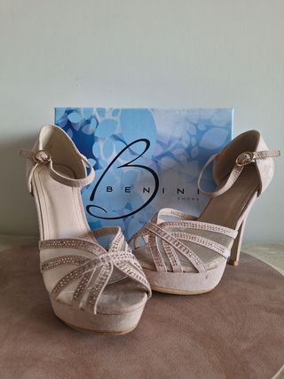 Zapatos fiesta mujer. Talla 36