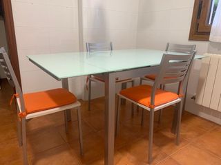 MESA DE COMEDOR