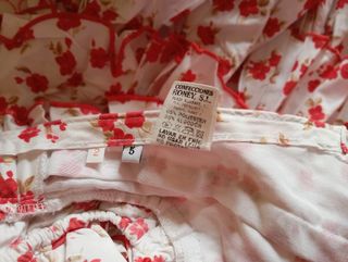 Traje de Gitana. RONEY. Un regalo.Su precio 250€