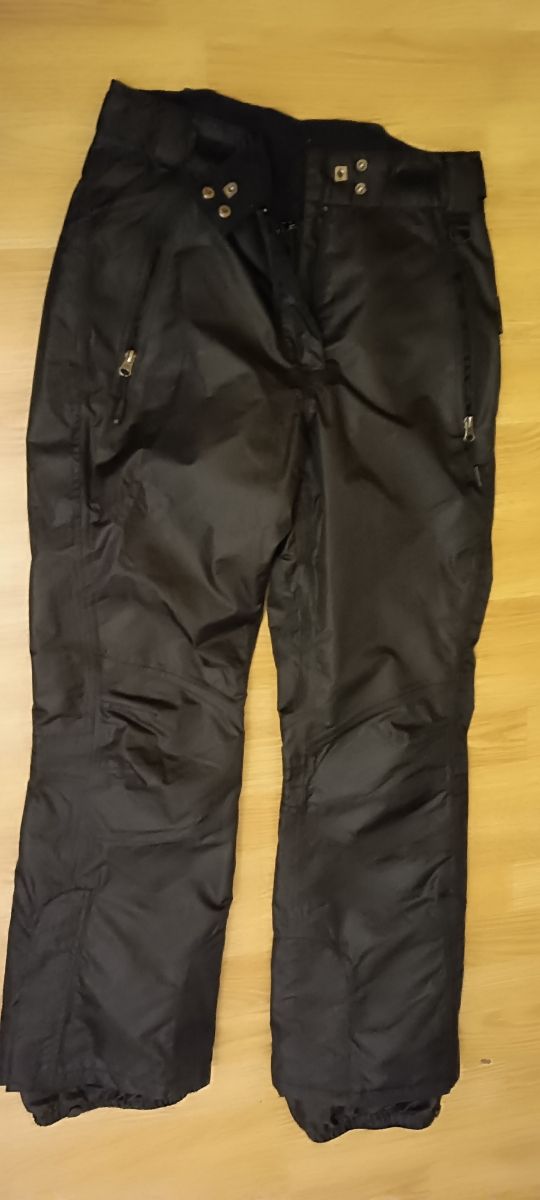 Pantalón y polar nieve