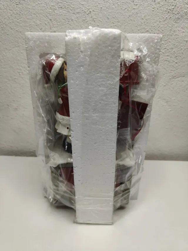 Calendario natalizio Ragazza con dadi numerici