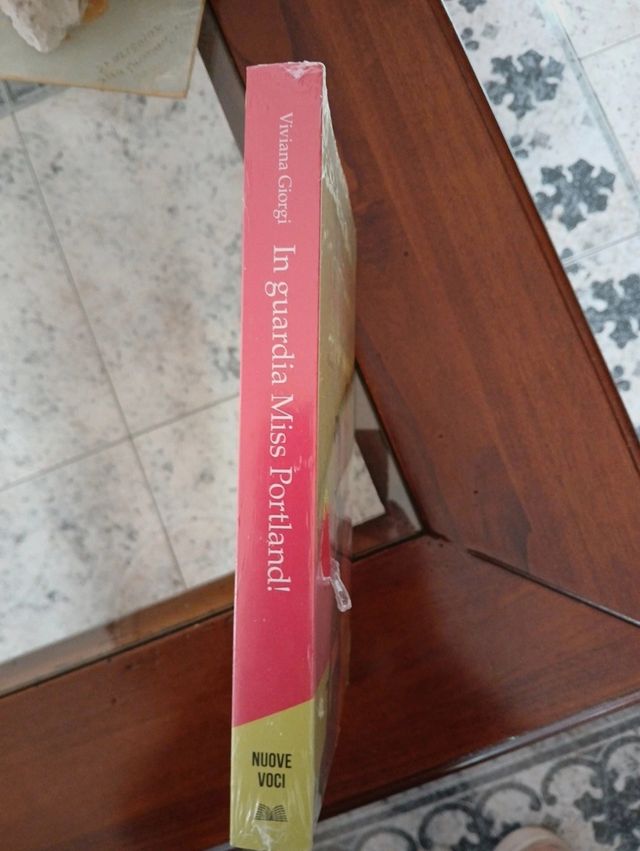 Libro In guardia Miss Portland!