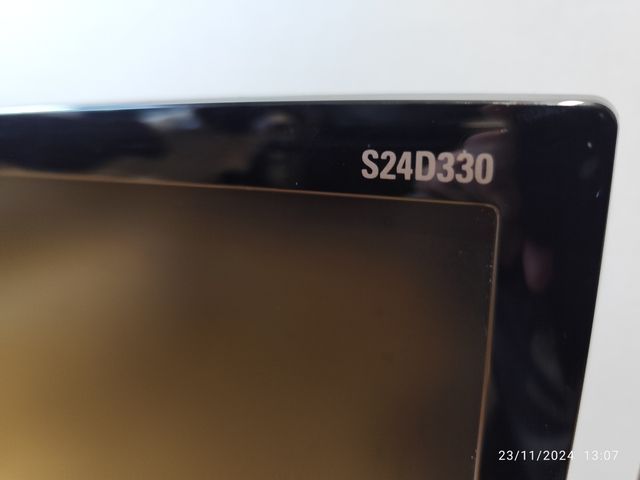 Monitor Samsung 24"