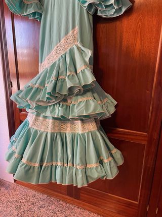 Traje de flamenca azul