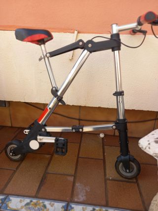 BICICLETA PEGABLE