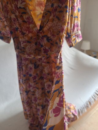 Kimono color mostaza. 
