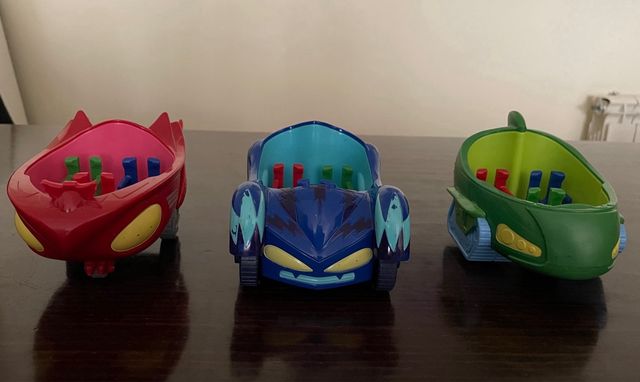 Vehiculos PJ Masks con muñecos originales