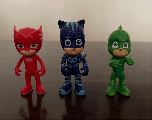 Vehiculos PJ Masks con muñecos originales