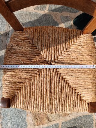 Coppia di sedie in legno