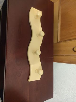 Percha pared 