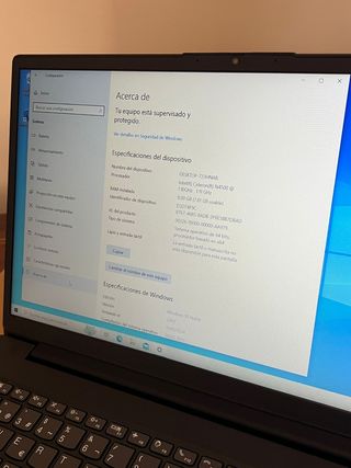 Portátil Lenovo V15 G2 IJL 256GB 15.6 FHD Nuevo