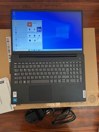 Portátil Lenovo V15 G2 IJL 256GB 15.6 FHD Nuevo