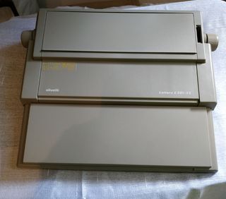 Maquina escribir eléctrica