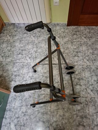 Andador de persona mayor