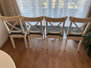 Mesa y 4 sillas de ikea !! Rebajado!!