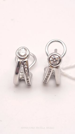 PENDIENTES ORO 18K BLANCO DIAMANTES 