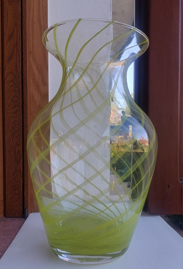Vaso Murano h 31 cm a righe verdi