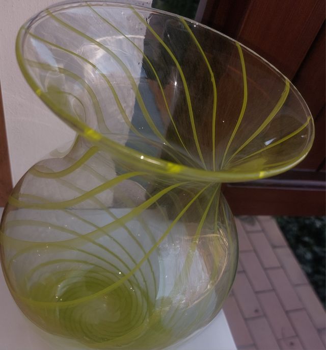 Vaso Murano h 31 cm a righe verdi