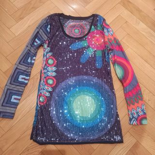 Camiseta lentejuelas Desigual