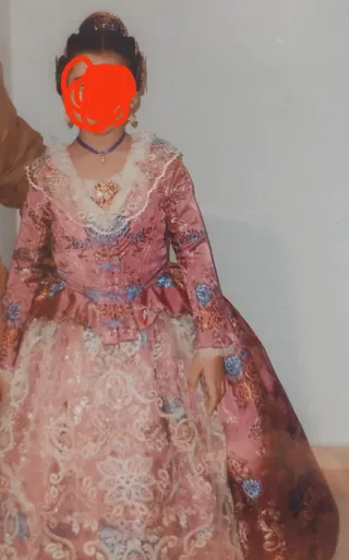 Traje fallera 