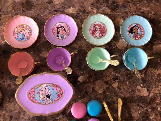 juego de te Animators Disney store