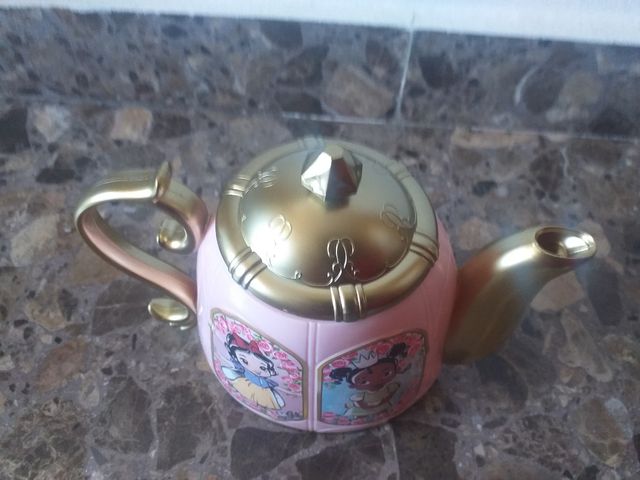 juego de te Animators Disney store