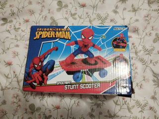 Juguete Spiderman pequeño