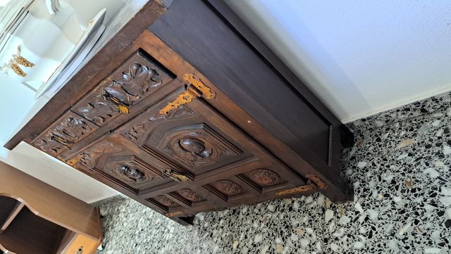 Armario catalan taquillon s.xix